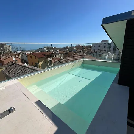 Rooftop Pool - Vip Penthouse Fano