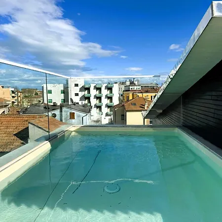 아파트 Rooftop Pool - Vip Penthouse *