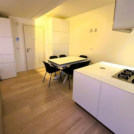 Rooftop Pool - Vip Penthouse Apartment