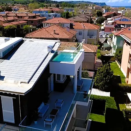 Rooftop Pool - Vip Penthouse 아파트 파노