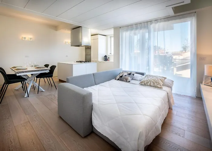 Rooftop Heated Pool - Vip Penthouse Fano